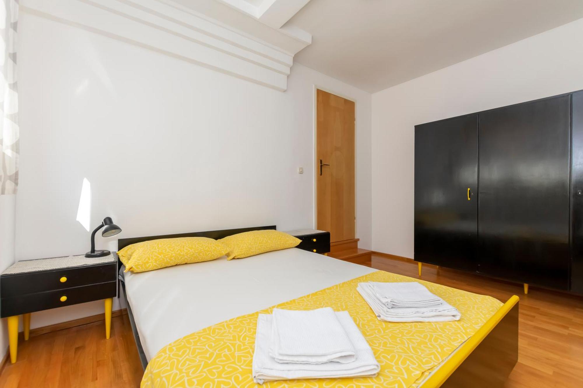 Apartment Pepalo,omis Free Parking *