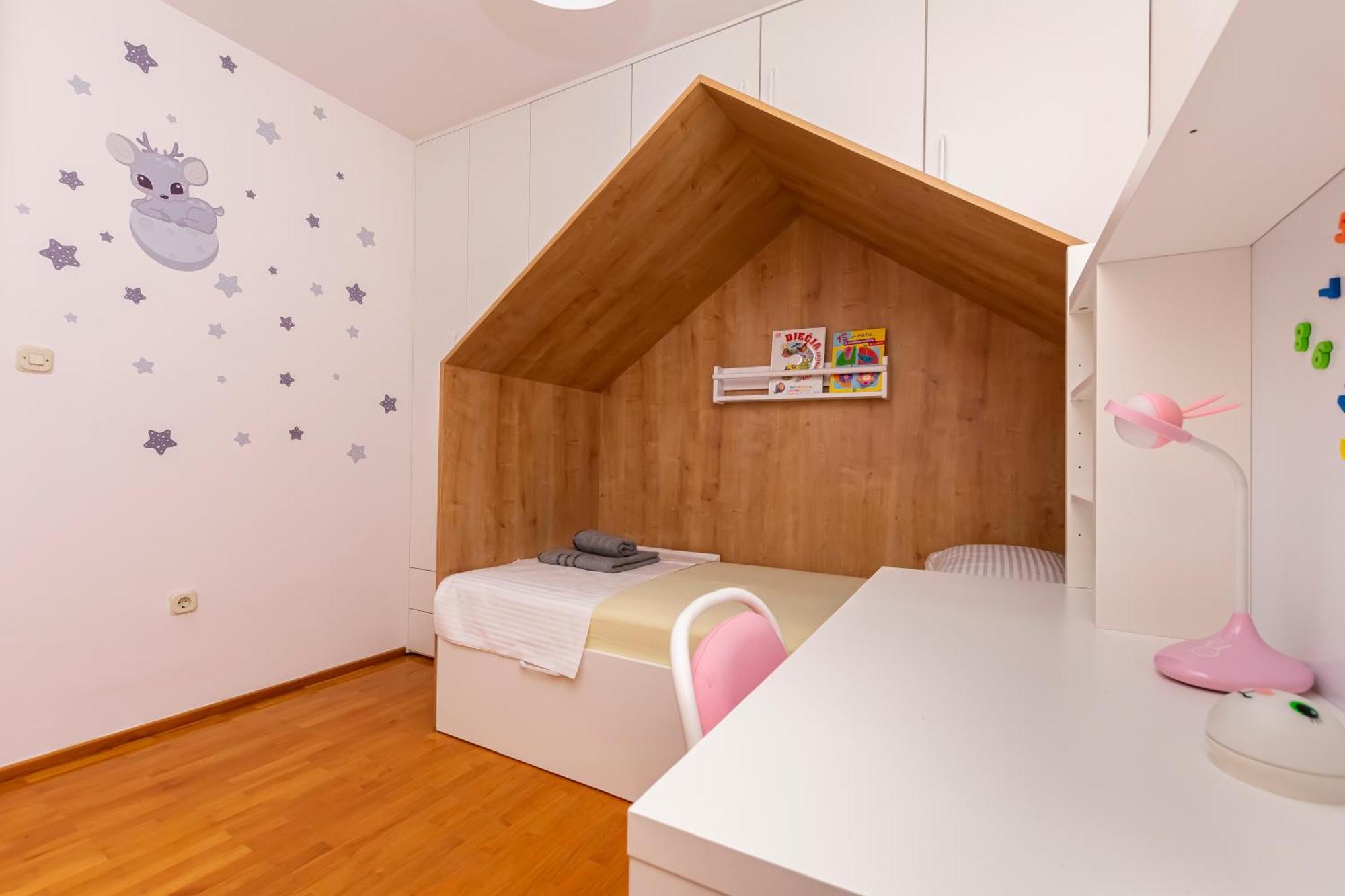 Pepalo,omis Free Parking Apartment